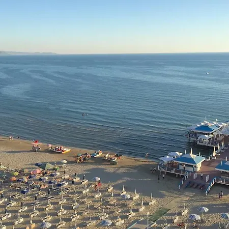 아파트 Cinco Beach Durrës