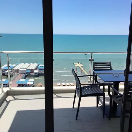 Cinco Beach * Durrës